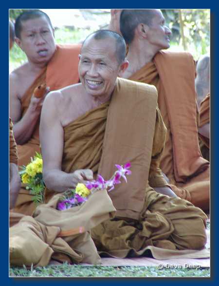 That Phanom Wat Phra TP 20031221-19